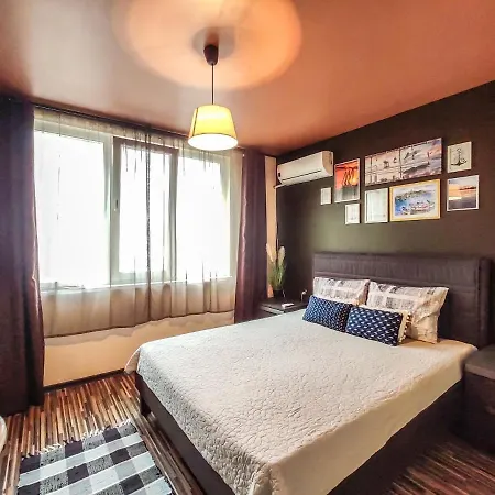 Lunapart Apartment