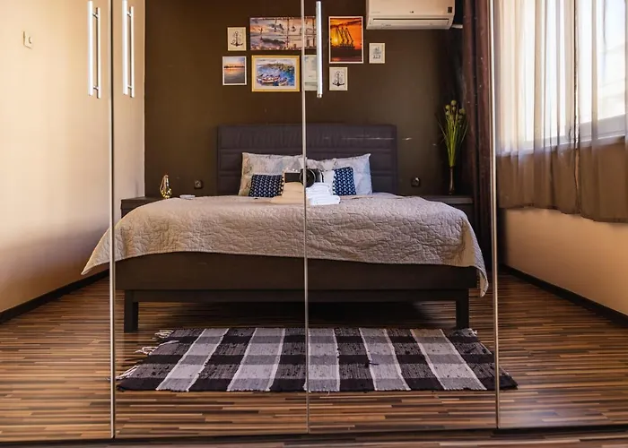 Lunapart Apartment Warna